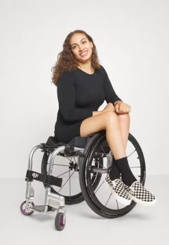 Zign T-Shirt À Manches Longues - Black -Zign 5e34f1d5e2de41bbb88bf8b8a72116ba