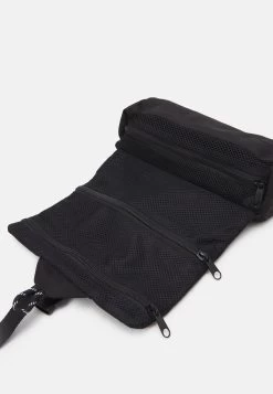 Zign Unisex - Trousse De Toilette - Black -Zign 85858b72eb364b6181f29593cc1820cb